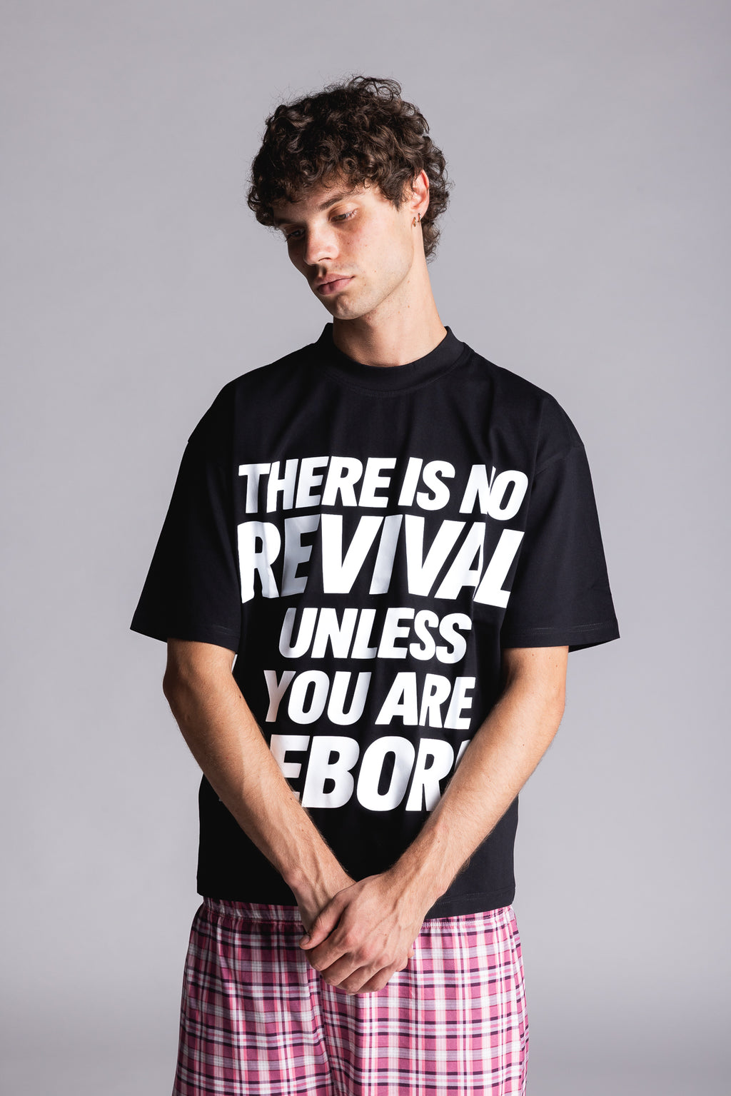 REVIVAL TEE // BLACK