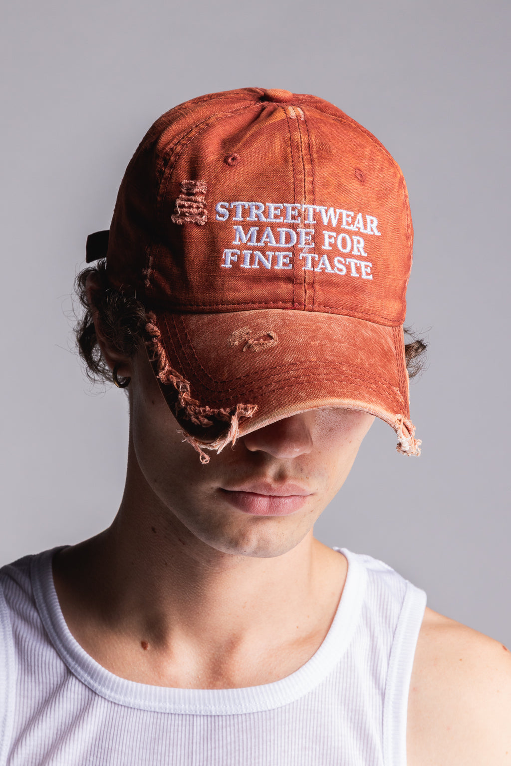 DISTRESSED DRE CAP // WINE